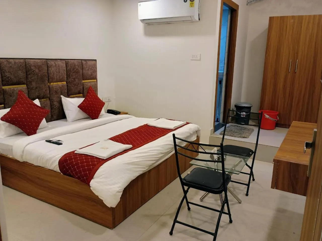 Hotel Saarthi Agra  India